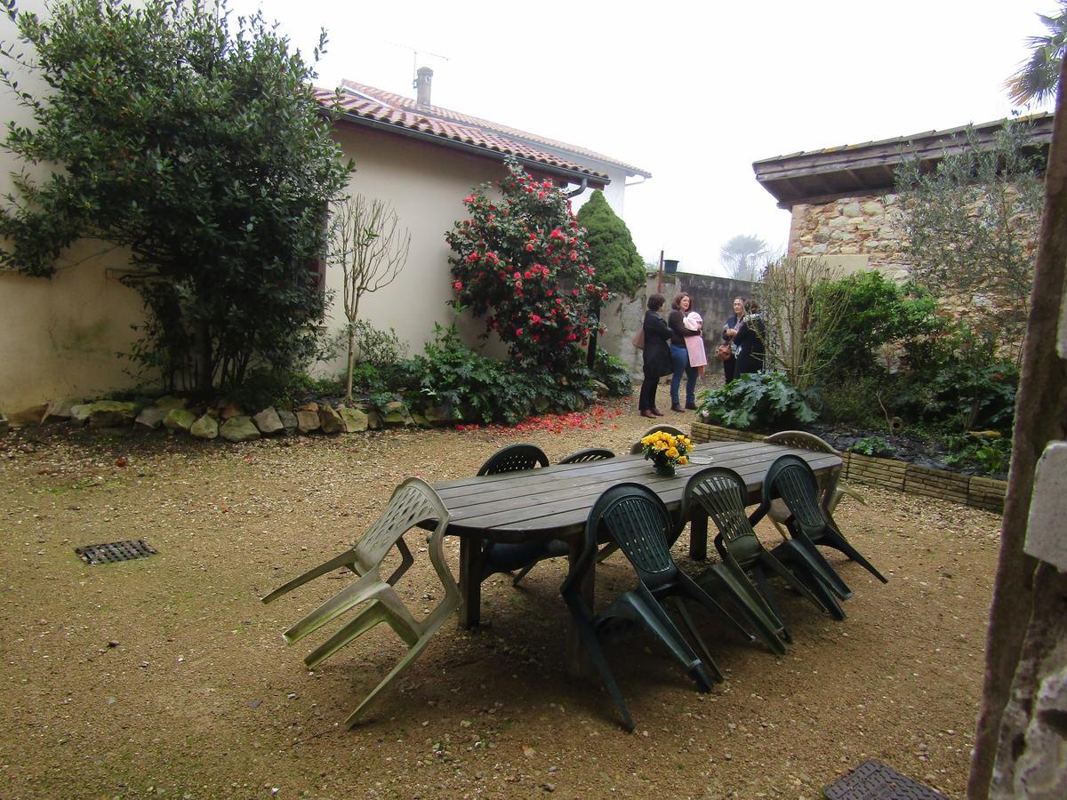 Les Chambres D'Eugenie Poyanne Luaran gambar